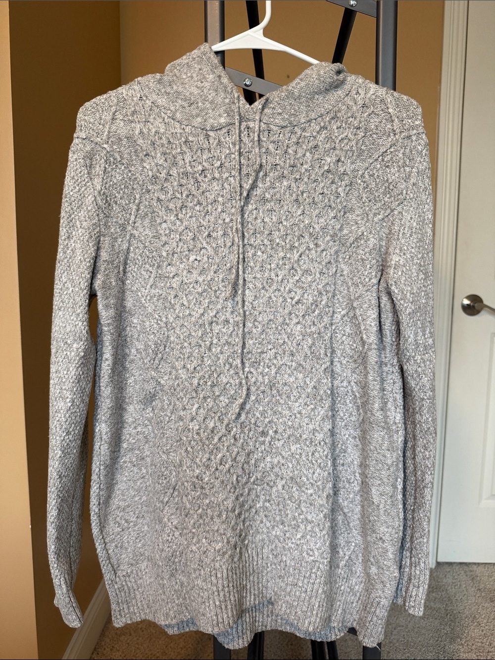 American Eagle Outfitters Light Gray Cable-Knit Hooded Sweater
